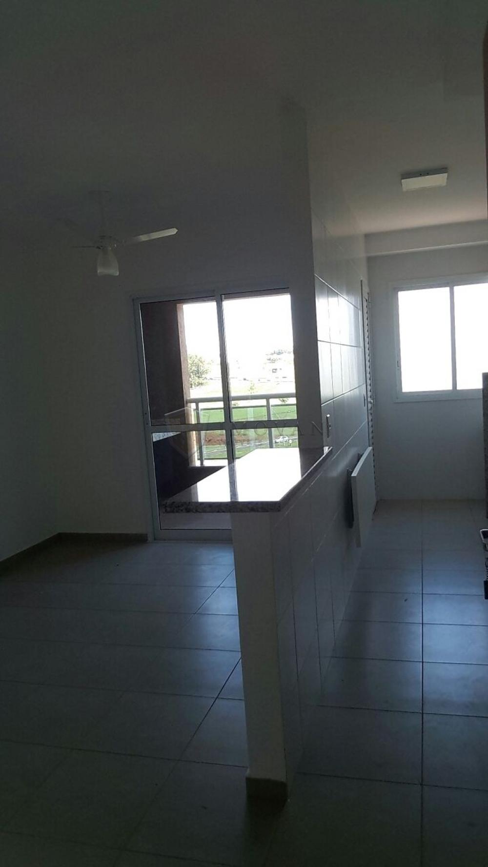 Alugar Apartamento / Padrão em Ribeirão Preto R$ 1.800,00 - Foto 14