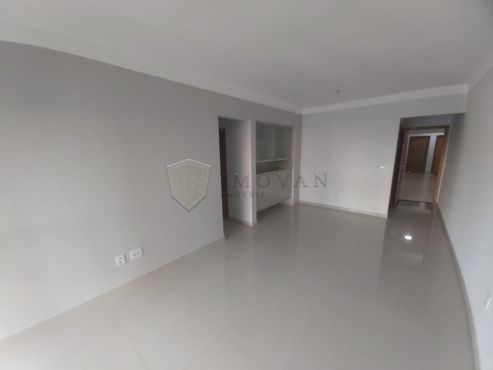 Alugar Apartamento / Padrão em Ribeirão Preto R$ 2.000,00 - Foto 2