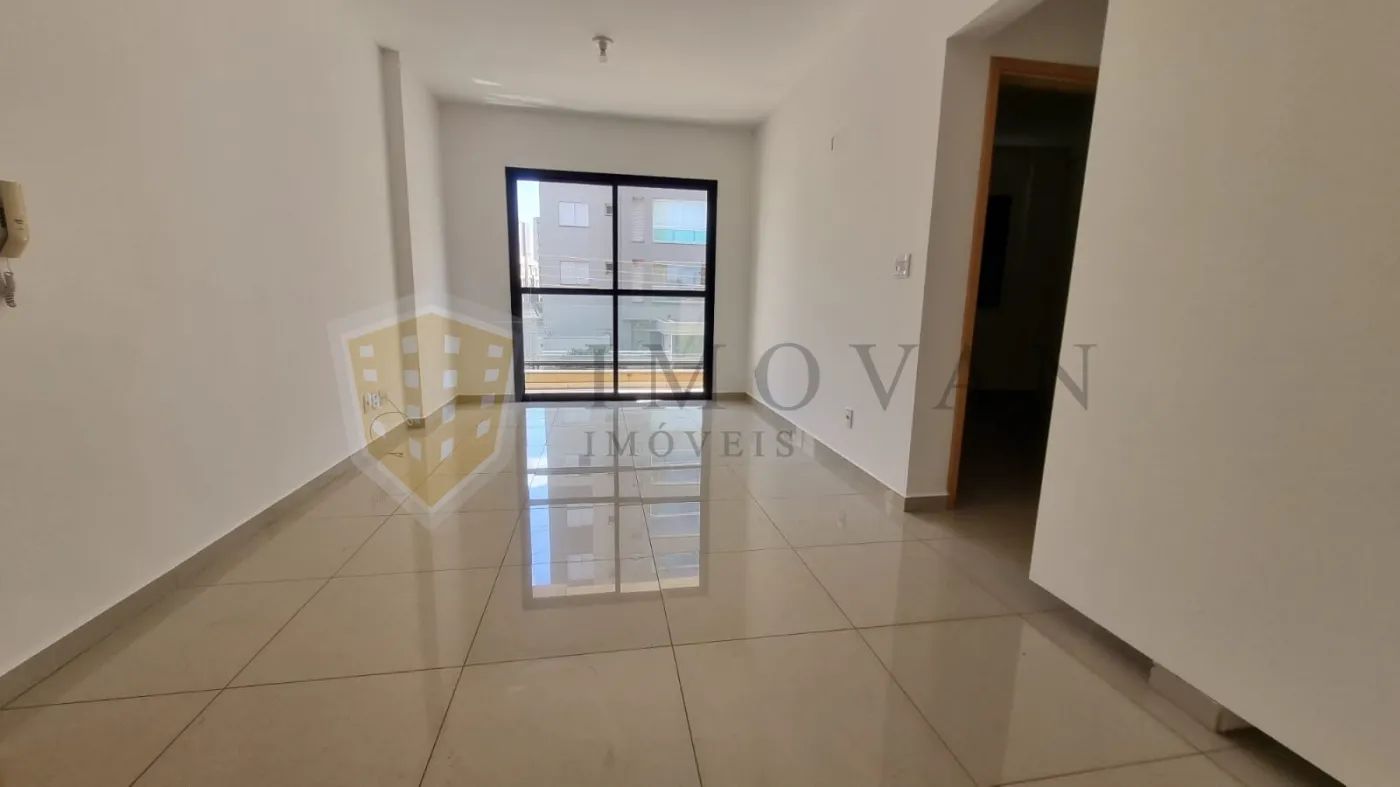 Alugar Apartamento / Padrão em Ribeirão Preto R$ 1.500,00 - Foto 2