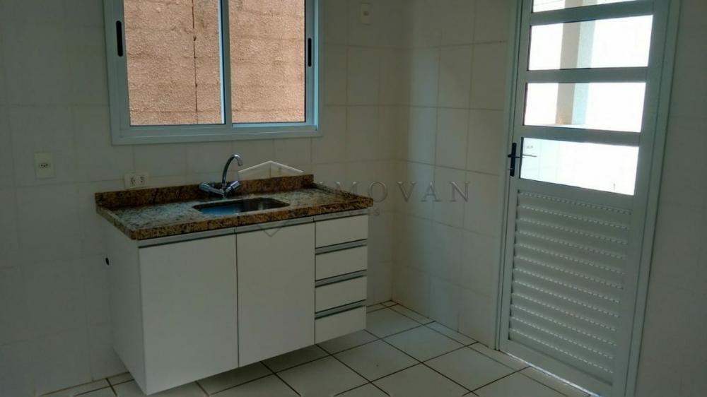 Alugar Casa / Condomínio em Ribeirão Preto R$ 1.650,00 - Foto 2