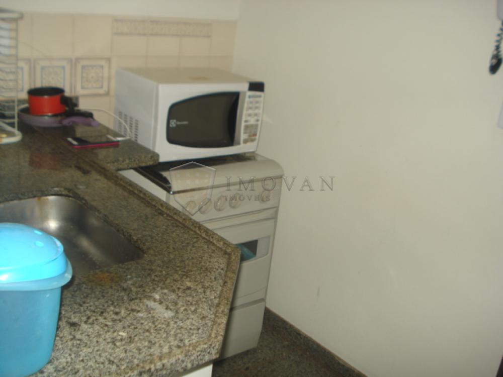 Alugar Apartamento / Padrão em Ribeirão Preto R$ 680,00 - Foto 17