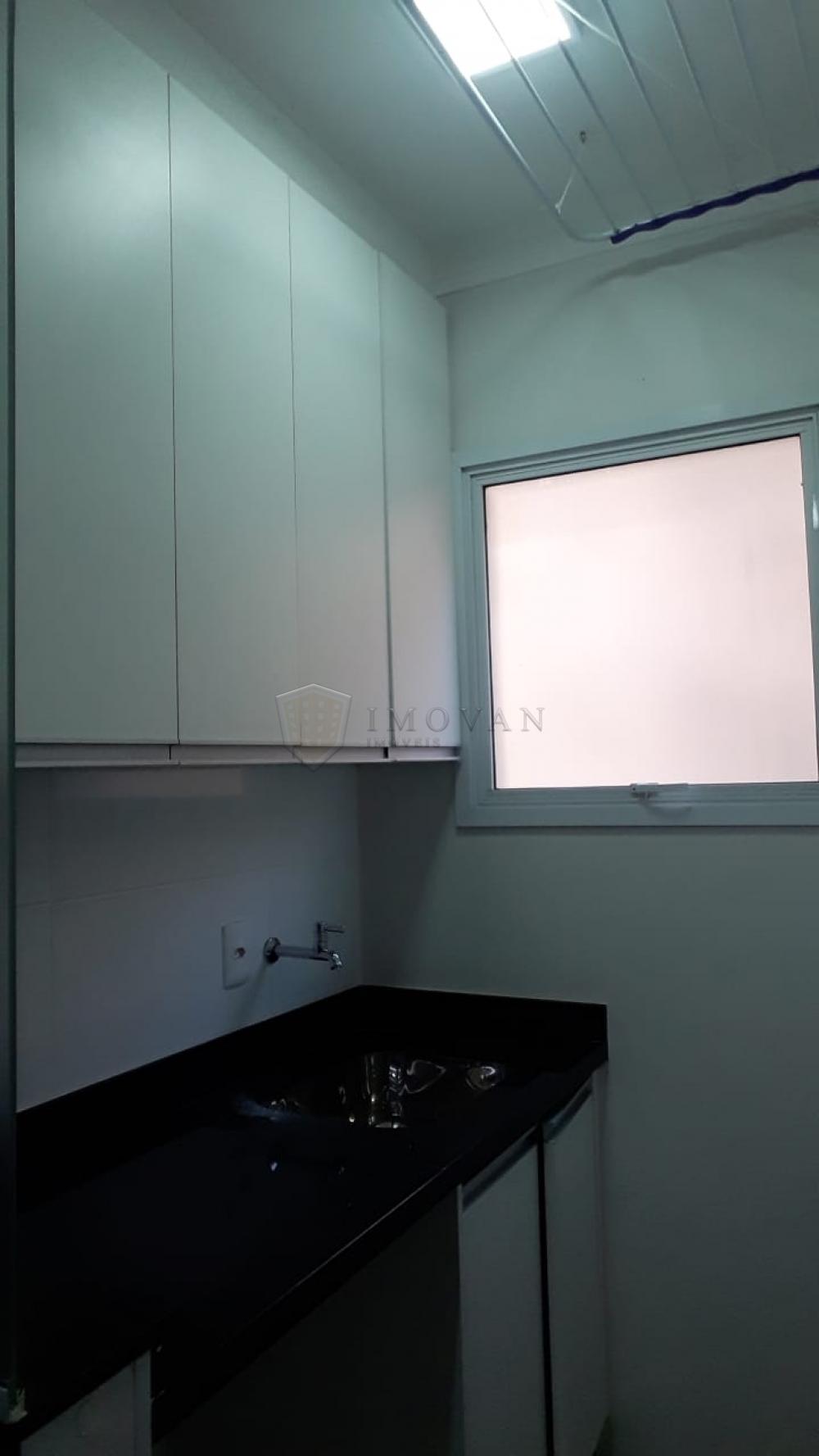 Alugar Apartamento / Padrão em Ribeirão Preto R$ 1.300,00 - Foto 5