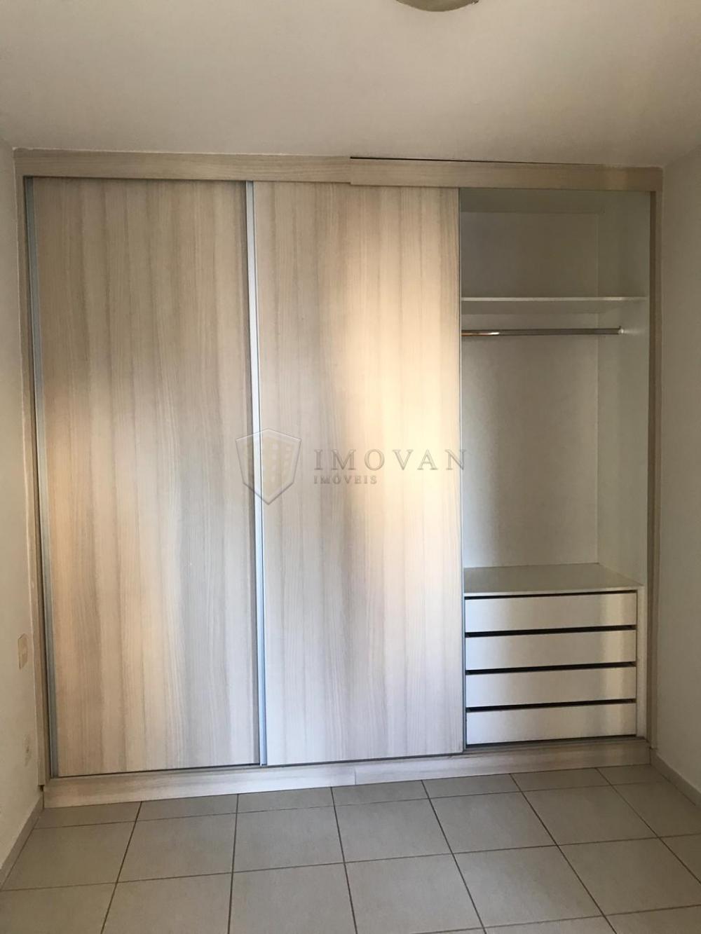 Alugar Apartamento / Padrão em Ribeirão Preto R$ 1.650,00 - Foto 12