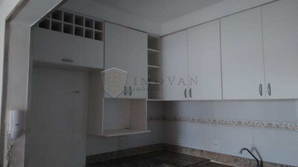 Alugar Apartamento / Padrão em Ribeirão Preto R$ 1.850,00 - Foto 4