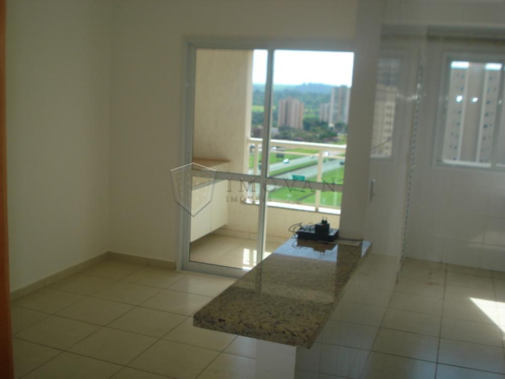 Alugar Apartamento / Padrão em Ribeirão Preto R$ 900,00 - Foto 2