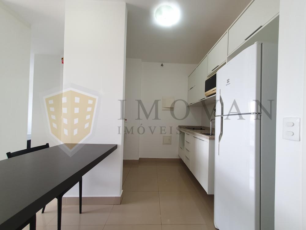 Alugar Apartamento / Flat em Ribeirão Preto R$ 2.000,00 - Foto 3