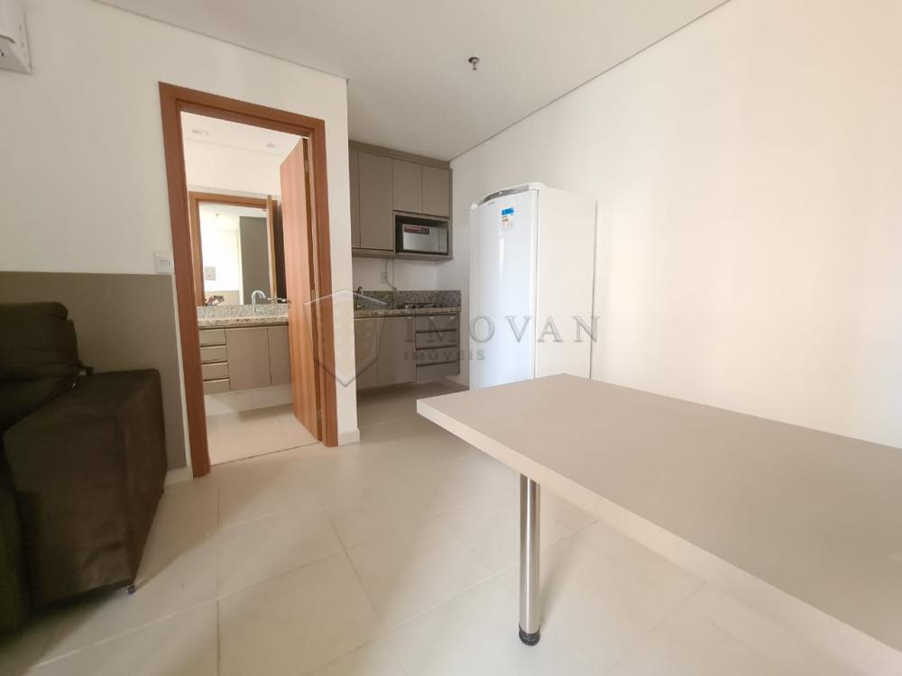 Alugar Apartamento / Flat em Ribeirão Preto R$ 1.360,00 - Foto 3