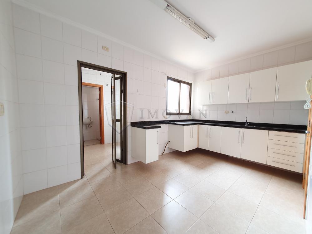 Alugar Apartamento / Padrão em Ribeirão Preto R$ 3.500,00 - Foto 3