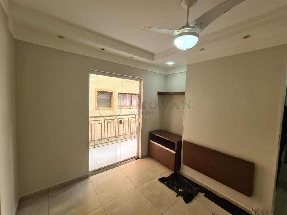 Alugar Apartamento / Padrão em Ribeirão Preto R$ 1.750,00 - Foto 2