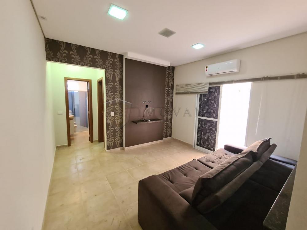 Alugar Apartamento / Padrão em Ribeirão Preto R$ 750,00 - Foto 3