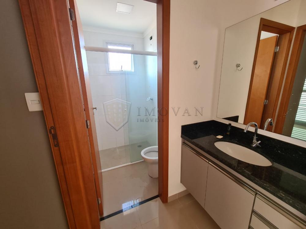 Alugar Apartamento / Padrão em Ribeirão Preto R$ 1.700,00 - Foto 8