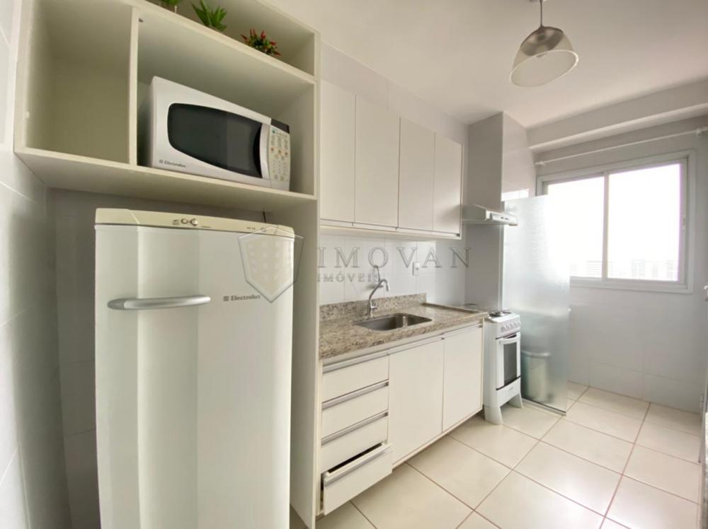 Alugar Apartamento / Padrão em Ribeirão Preto R$ 2.150,00 - Foto 3