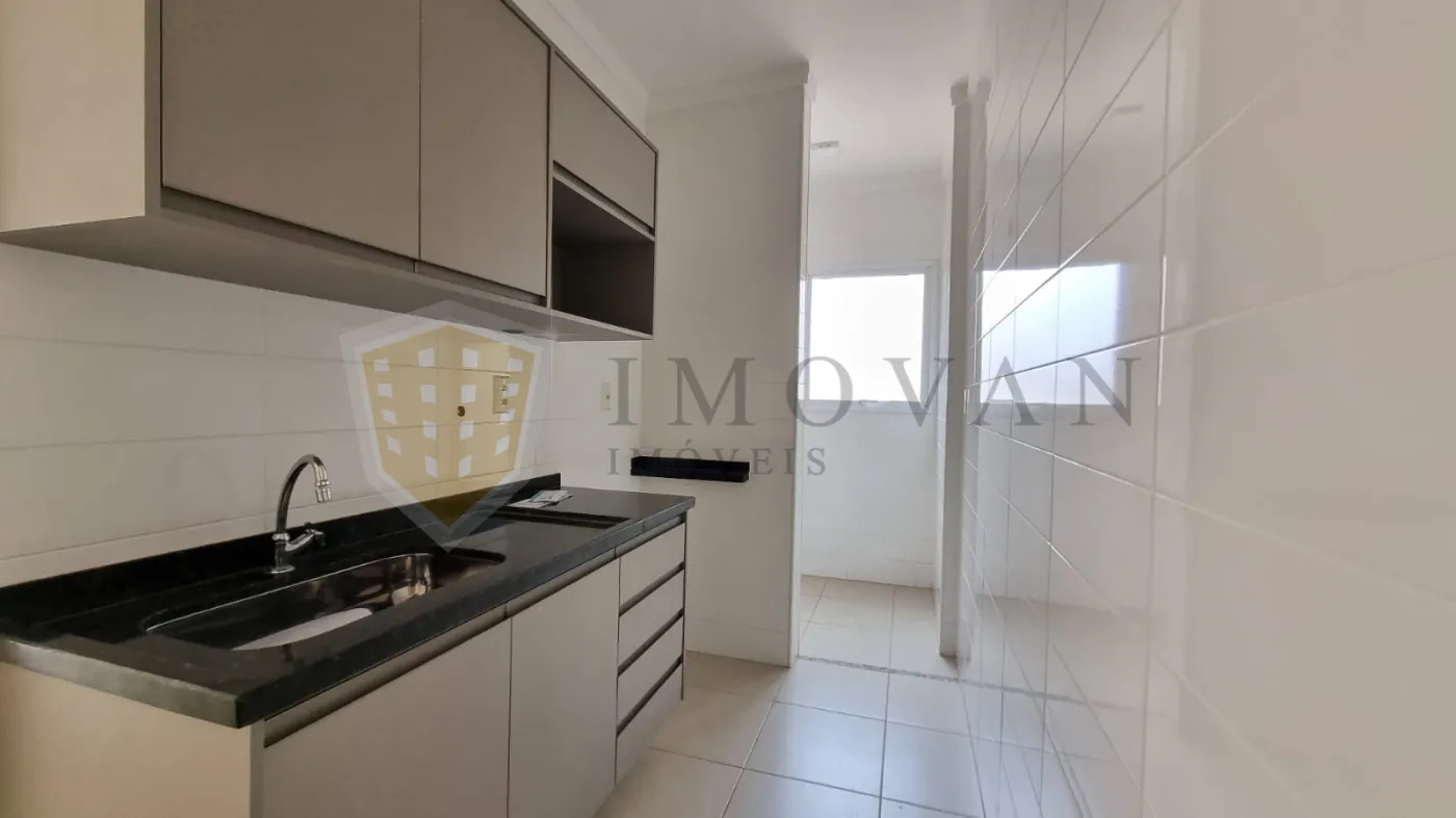 Alugar Apartamento / Padrão em Ribeirão Preto R$ 1.600,00 - Foto 5