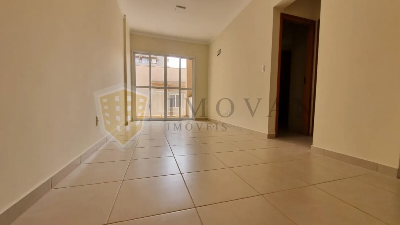 Alugar Apartamento / Padrão em Ribeirão Preto R$ 1.600,00 - Foto 2