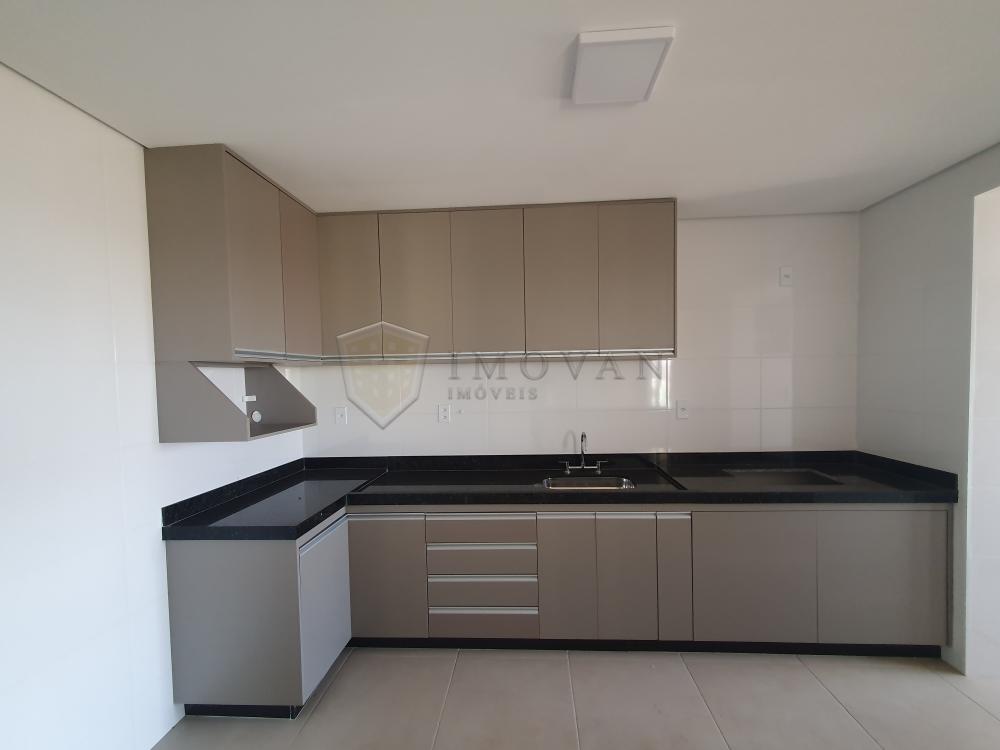 Alugar Apartamento / Padrão em Ribeirão Preto R$ 5.200,00 - Foto 2