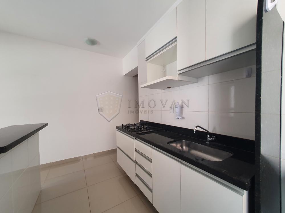 Alugar Apartamento / Padrão em Ribeirão Preto R$ 1.400,00 - Foto 6