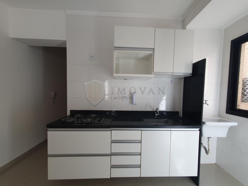 Alugar Apartamento / Padrão em Ribeirão Preto R$ 1.400,00 - Foto 7