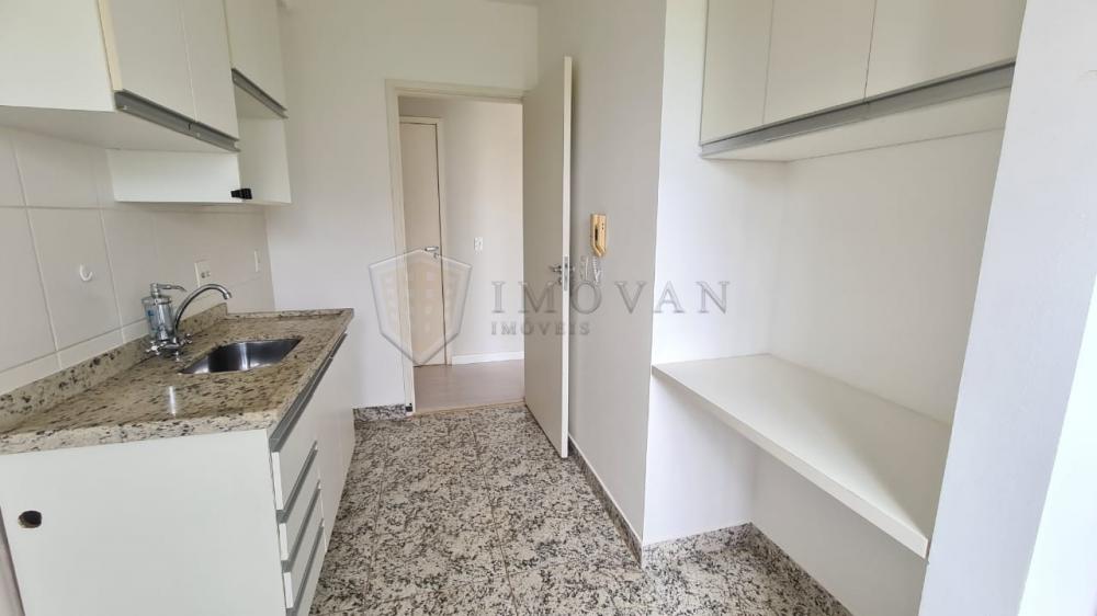 Alugar Apartamento / Padrão em Ribeirão Preto R$ 1.600,00 - Foto 6