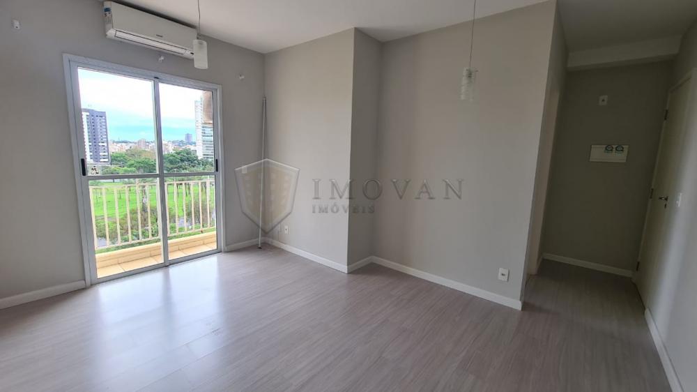 Alugar Apartamento / Padrão em Ribeirão Preto R$ 1.600,00 - Foto 3