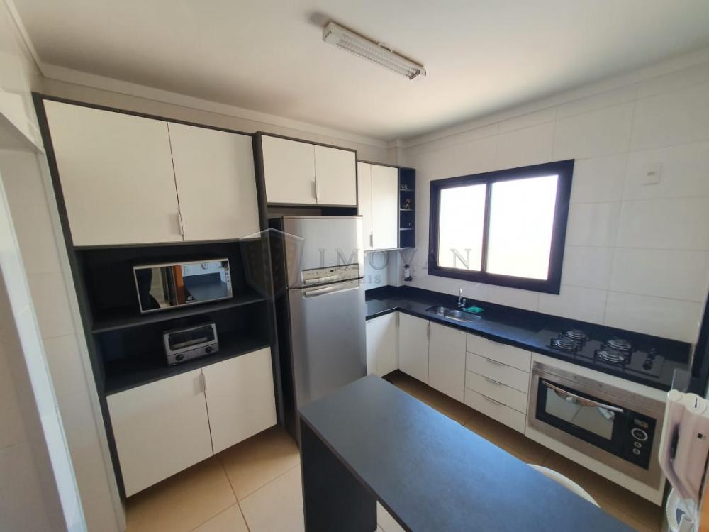 Alugar Apartamento / Padrão em Ribeirão Preto R$ 2.300,00 - Foto 3