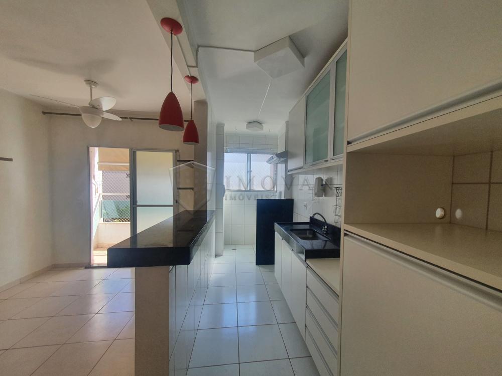 Alugar Apartamento / Padrão em Ribeirão Preto R$ 1.300,00 - Foto 5