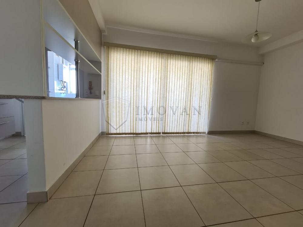 Alugar Apartamento / Padrão em Ribeirão Preto R$ 1.600,00 - Foto 3