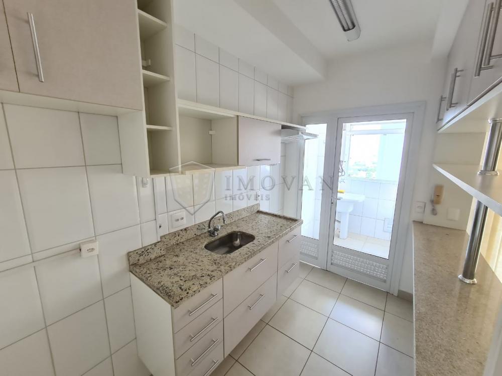 Alugar Apartamento / Padrão em Ribeirão Preto R$ 1.600,00 - Foto 12