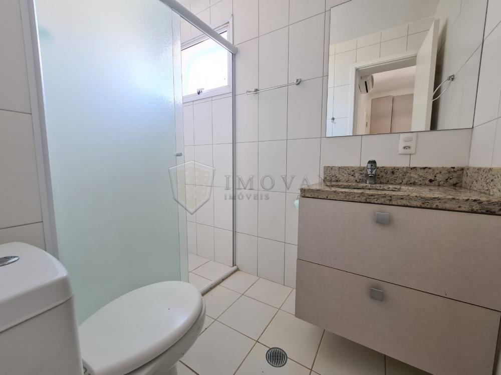 Alugar Apartamento / Padrão em Ribeirão Preto R$ 1.600,00 - Foto 17