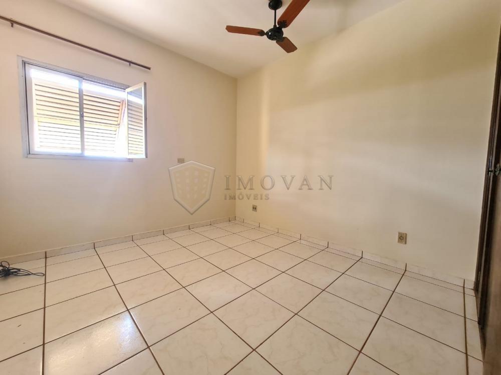 Alugar Apartamento / Padrão em Ribeirão Preto R$ 1.300,00 - Foto 14