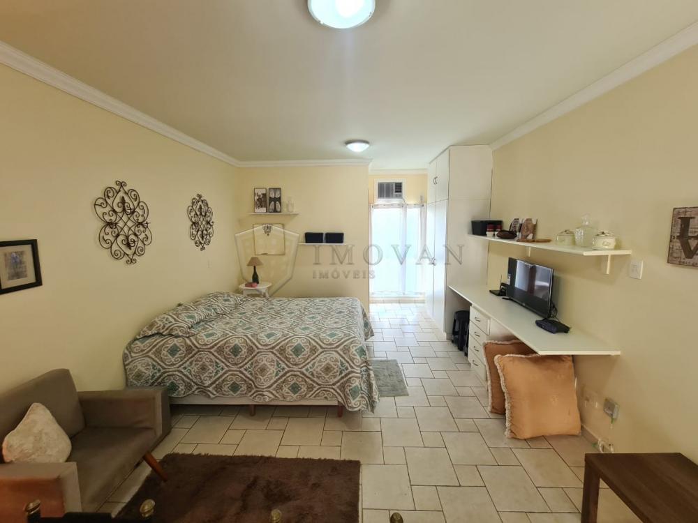 Alugar Apartamento / Kitchnet em Ribeirão Preto R$ 1.680,00 - Foto 3