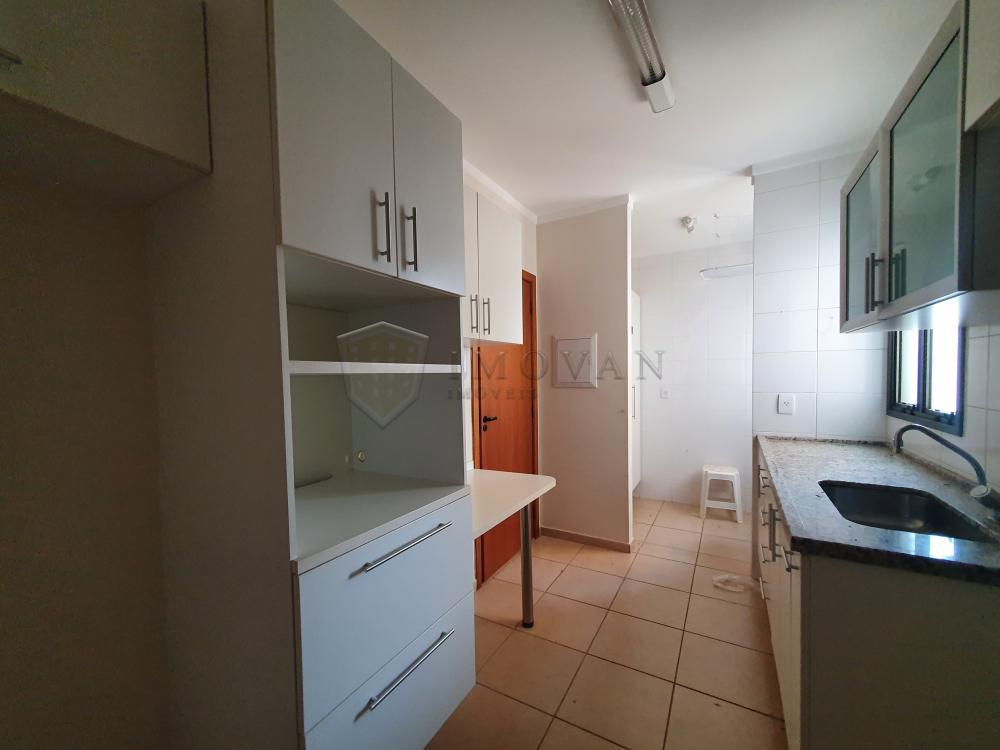 Alugar Apartamento / Padrão em Ribeirão Preto R$ 1.950,00 - Foto 4