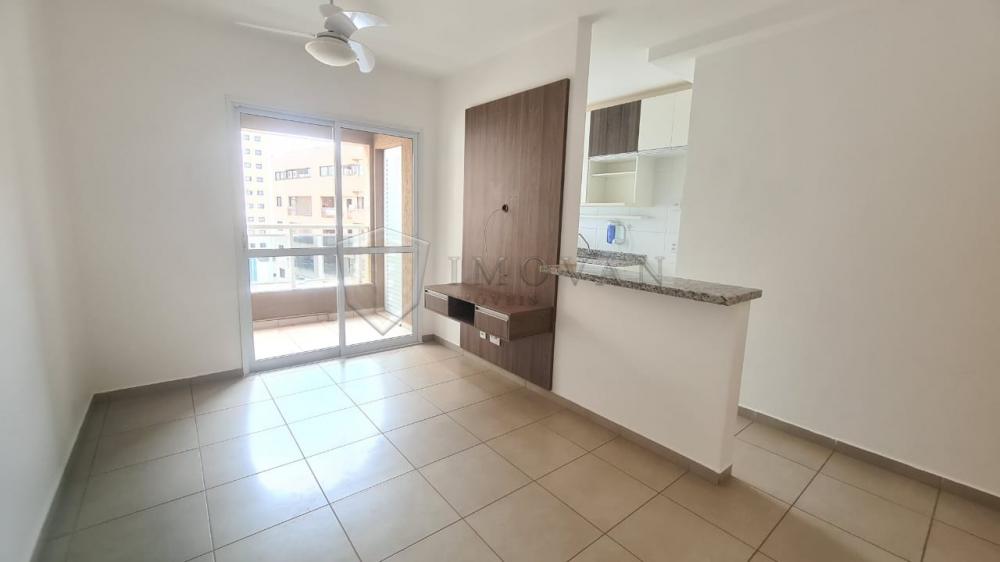 Alugar Apartamento / Padrão em Ribeirão Preto R$ 1.400,00 - Foto 3