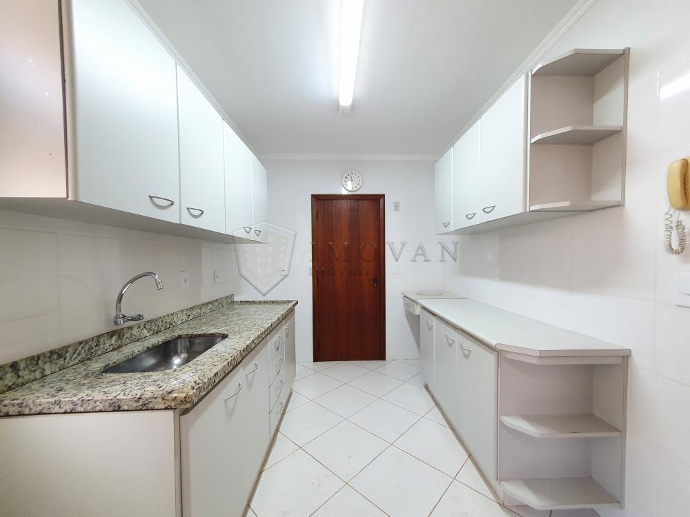 Alugar Apartamento / Padrão em Ribeirão Preto R$ 1.300,00 - Foto 2