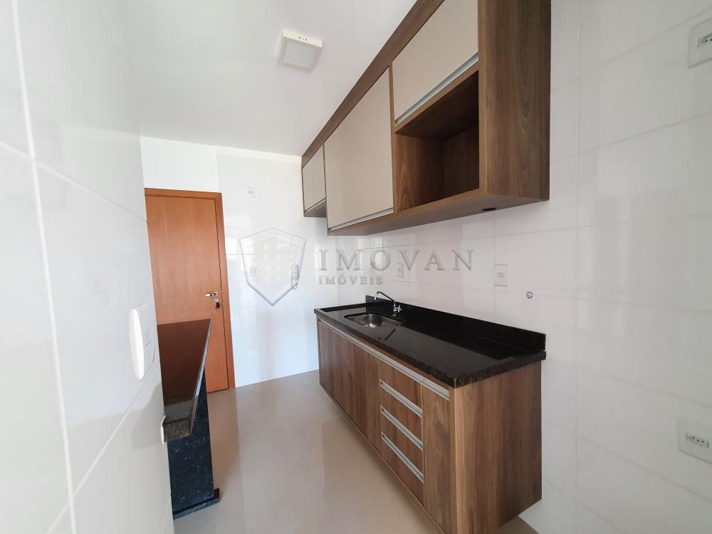 Alugar Apartamento / Padrão em Ribeirão Preto R$ 1.250,00 - Foto 3