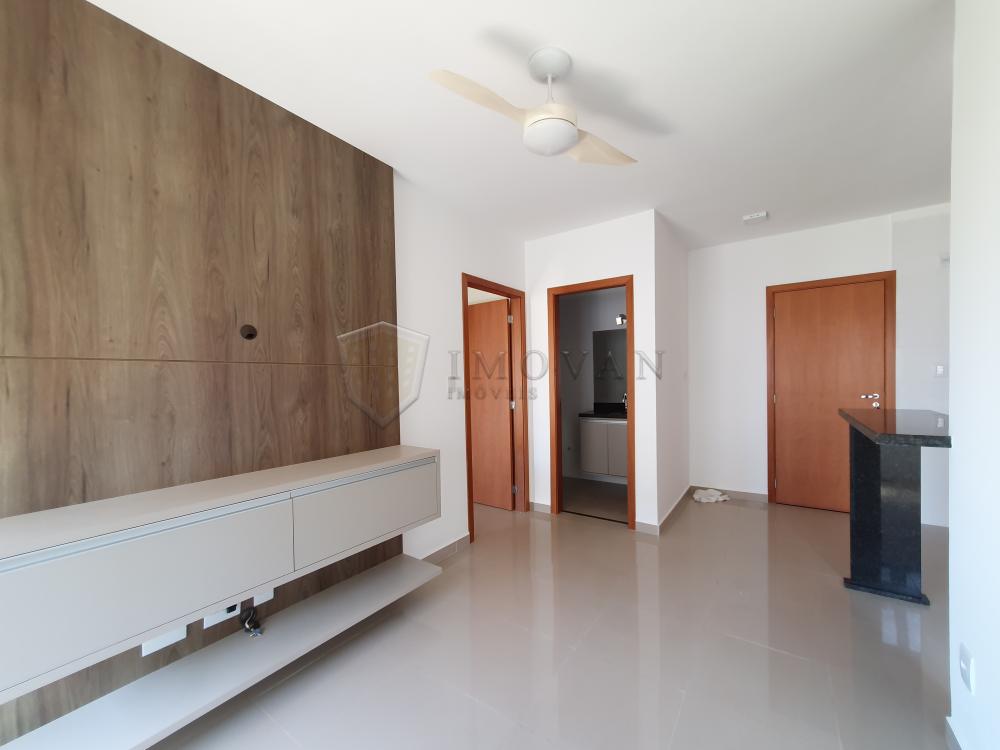 Alugar Apartamento / Padrão em Ribeirão Preto R$ 1.250,00 - Foto 8