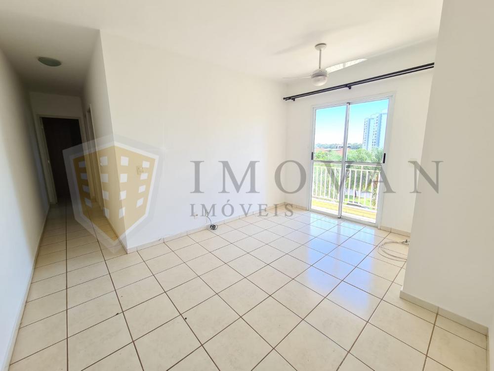 Alugar Apartamento / Padrão em Ribeirão Preto R$ 2.000,00 - Foto 3