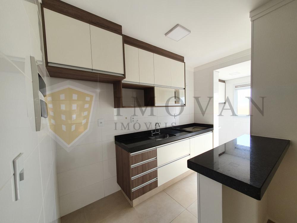 Alugar Apartamento / Padrão em Ribeirão Preto R$ 1.700,00 - Foto 9