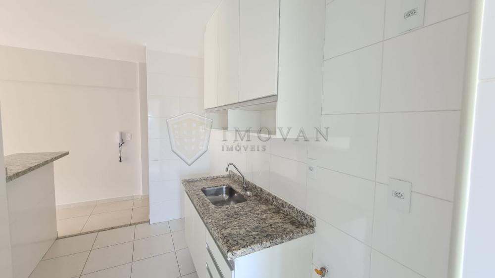 Alugar Apartamento / Padrão em Ribeirão Preto R$ 1.490,00 - Foto 6