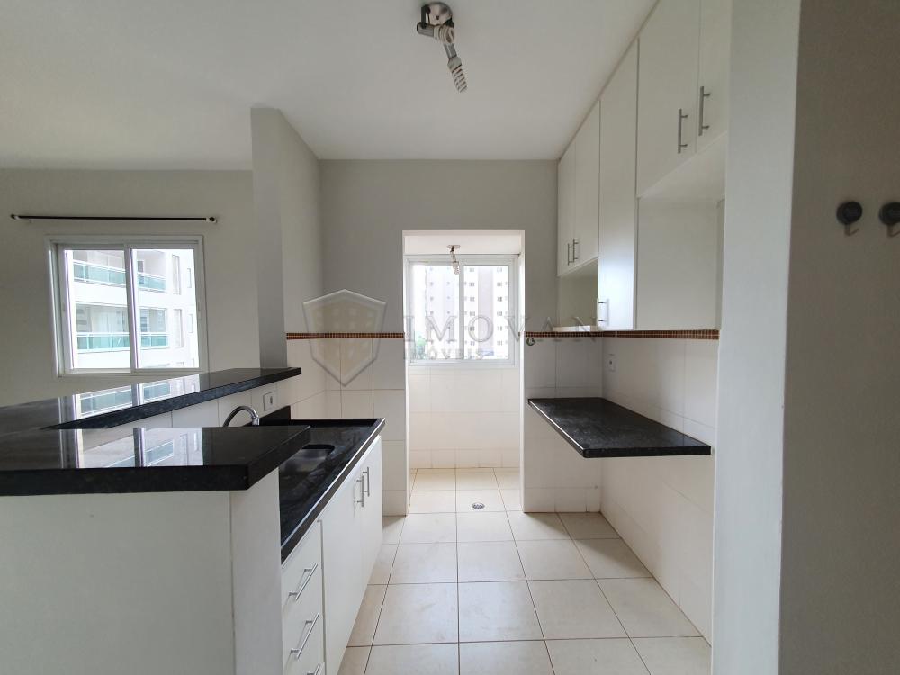 Alugar Apartamento / Padrão em Ribeirão Preto R$ 1.150,00 - Foto 3