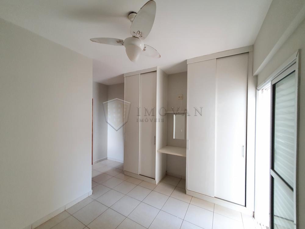 Alugar Apartamento / Padrão em Ribeirão Preto R$ 1.150,00 - Foto 11