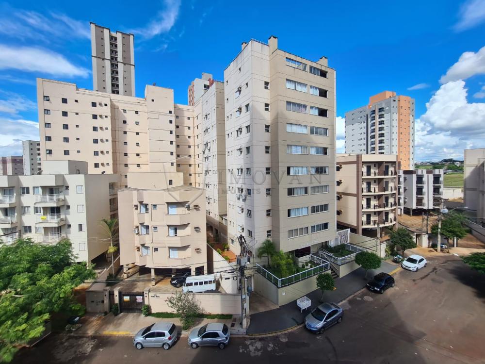 Alugar Apartamento / Padrão em Ribeirão Preto R$ 1.100,00 - Foto 5