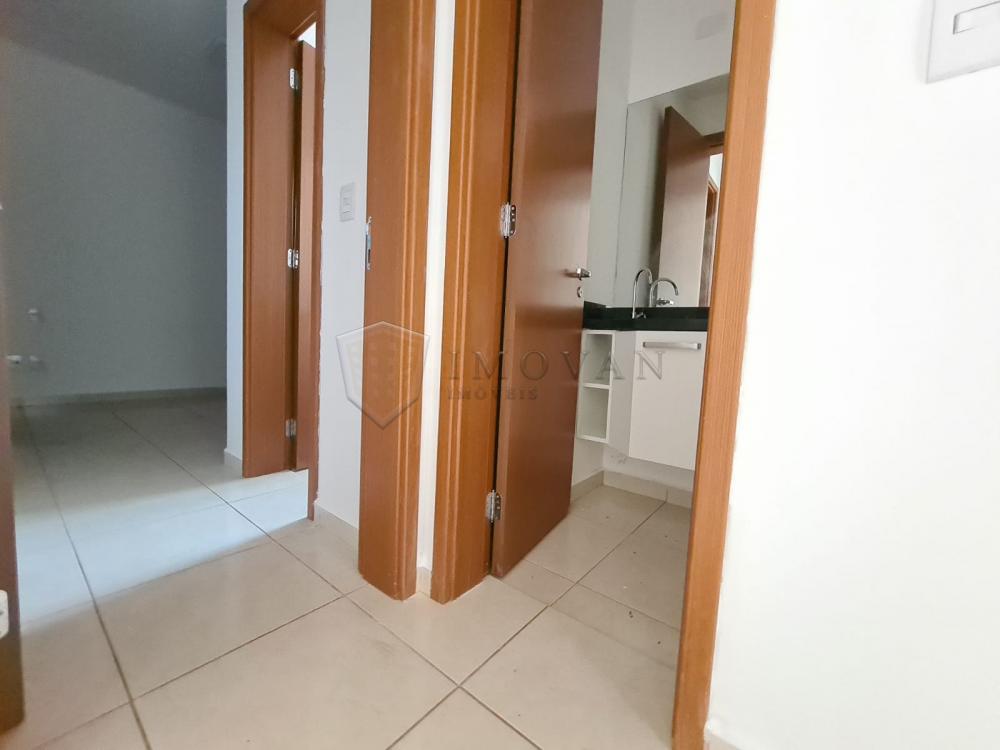 Alugar Apartamento / Padrão em Ribeirão Preto R$ 1.500,00 - Foto 9