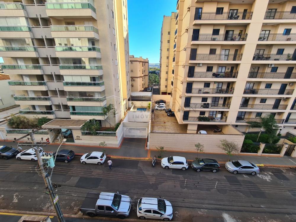 Alugar Apartamento / Padrão em Ribeirão Preto R$ 1.500,00 - Foto 13