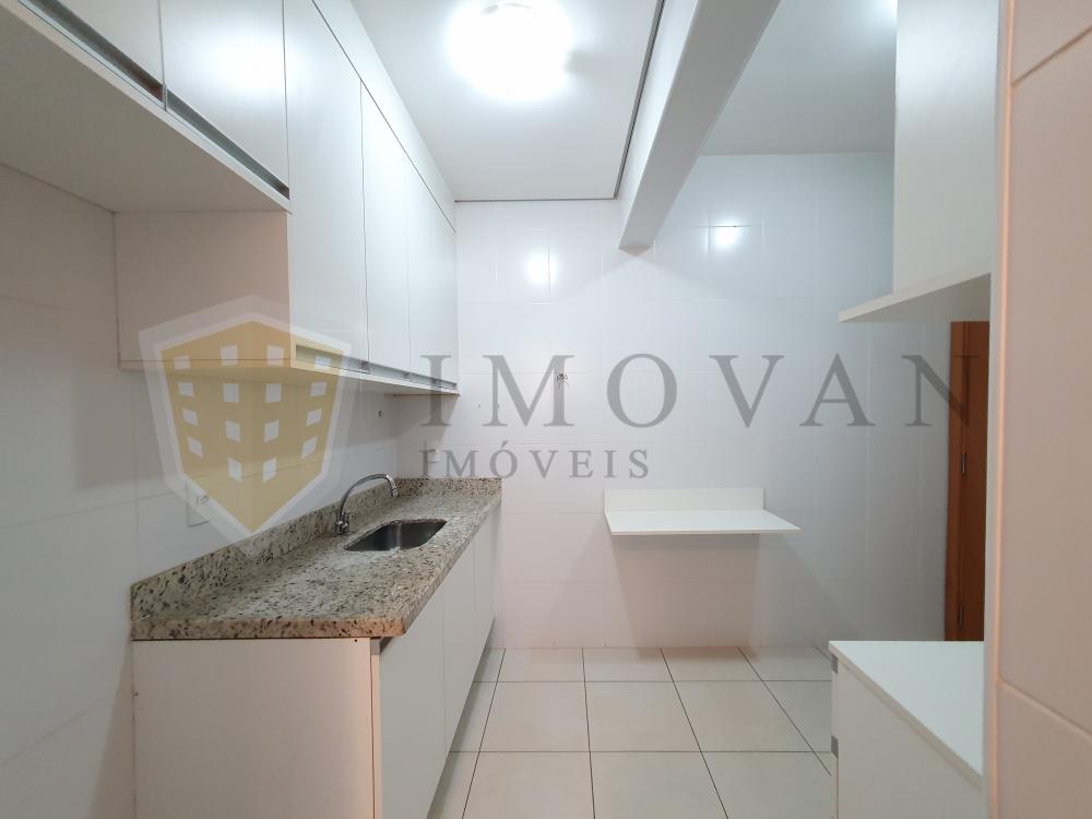 Alugar Apartamento / Padrão em Ribeirão Preto R$ 1.800,00 - Foto 3