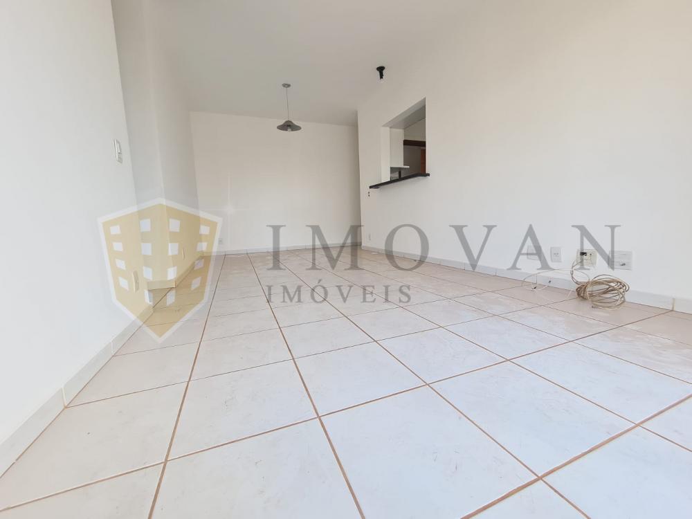 Alugar Apartamento / Padrão em Ribeirão Preto R$ 2.000,00 - Foto 4