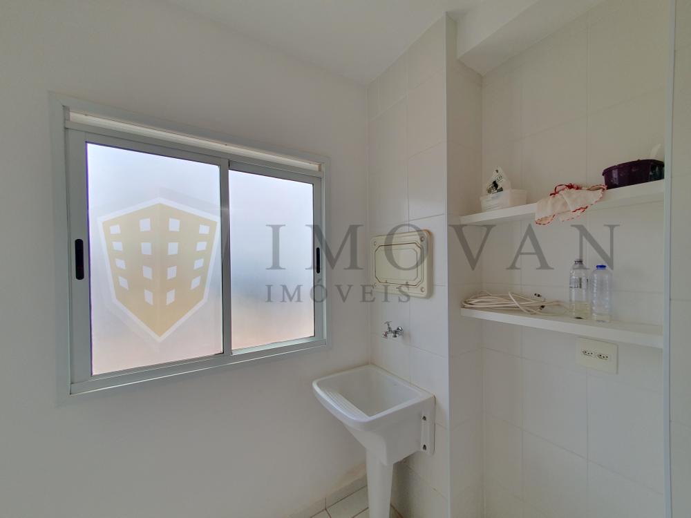 Alugar Apartamento / Padrão em Ribeirão Preto R$ 1.700,00 - Foto 4