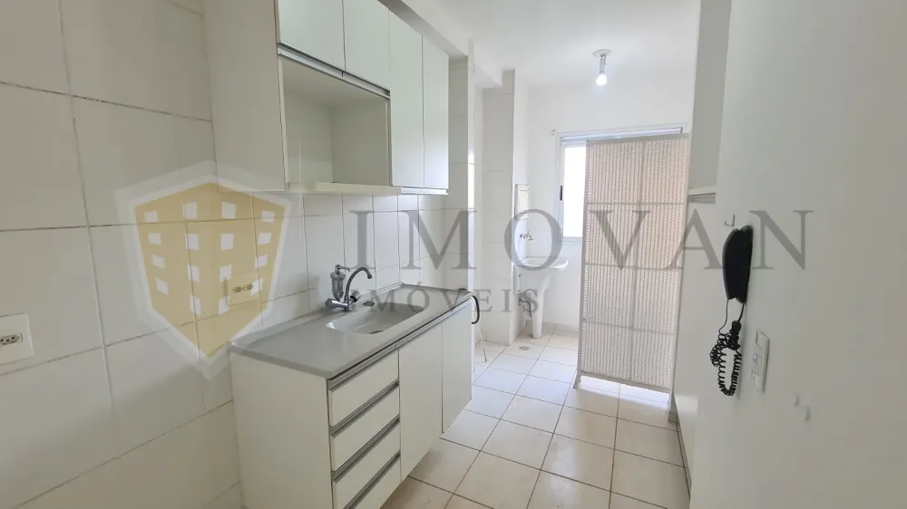 Alugar Apartamento / Padrão em Ribeirão Preto R$ 1.300,00 - Foto 4