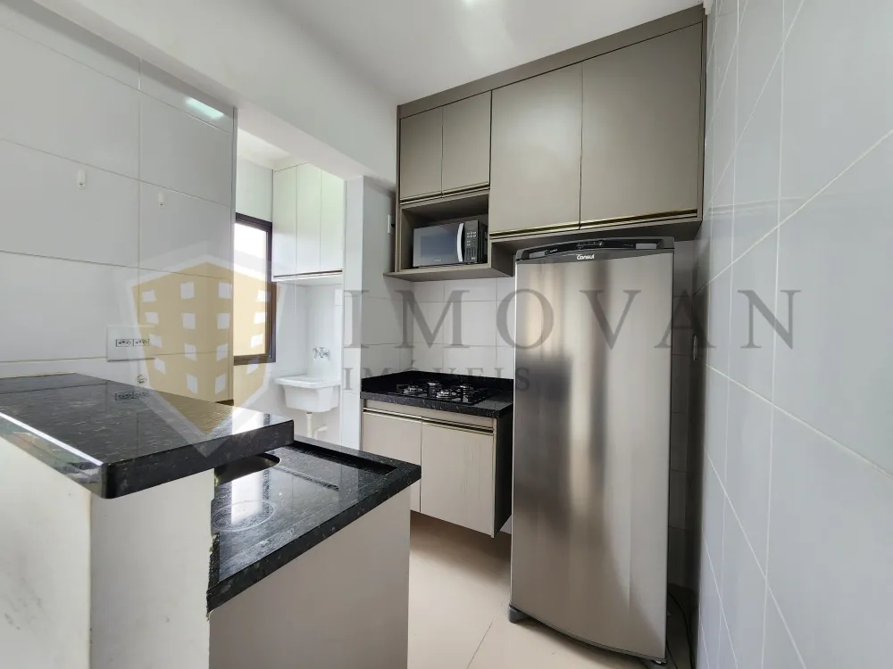 Alugar Apartamento / Padrão em Ribeirão Preto R$ 1.600,00 - Foto 2