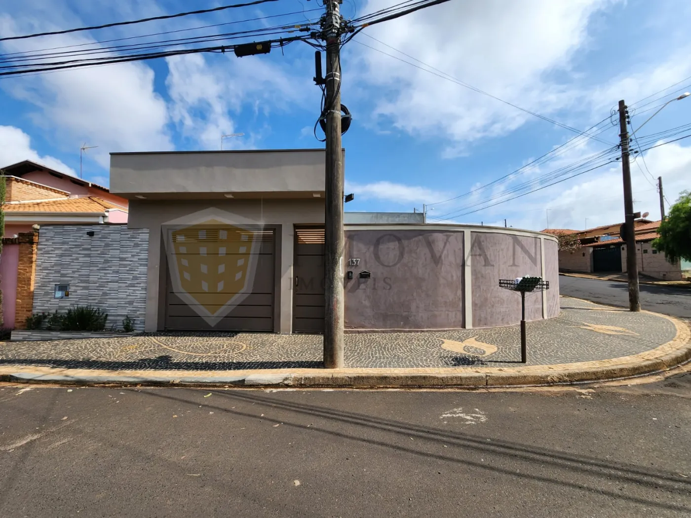 Comprar Casa / Padrão em Santa Rita do Passa Quatro R$ 800.000,00 - Foto 1