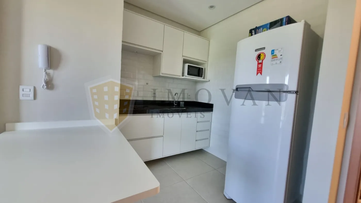 Alugar Apartamento / Padrão em Ribeirão Preto R$ 2.100,00 - Foto 6